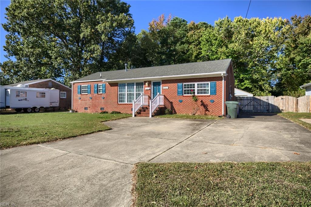 547 Almond Drive, Newport News, VA 23601