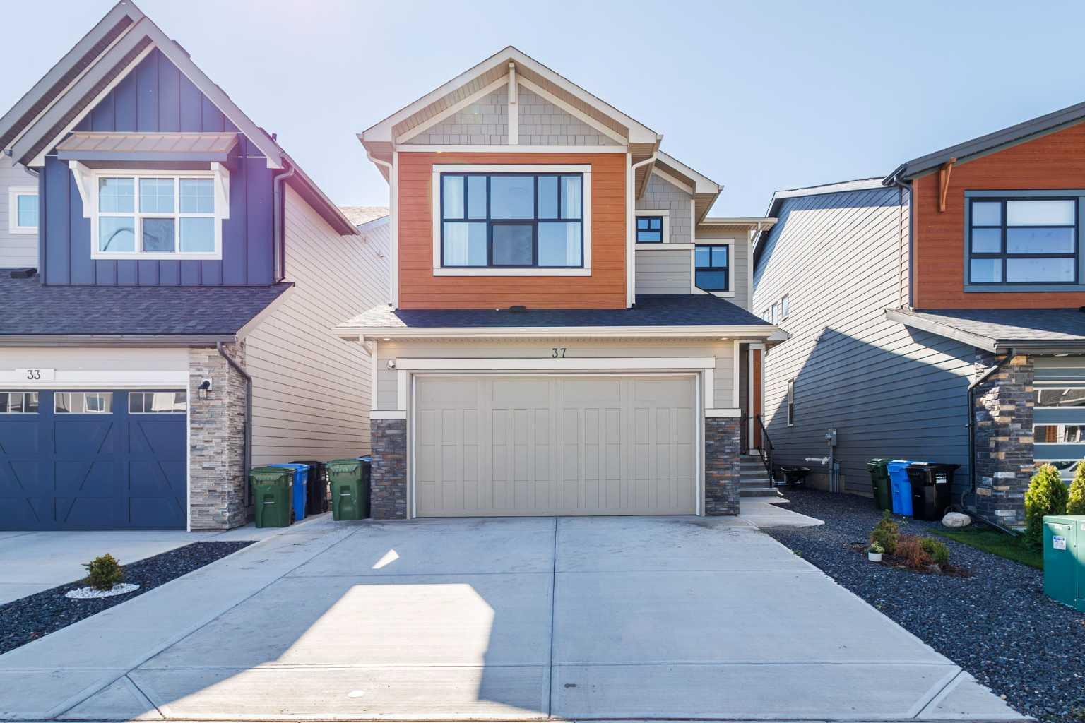 37 Rowmont Common NW