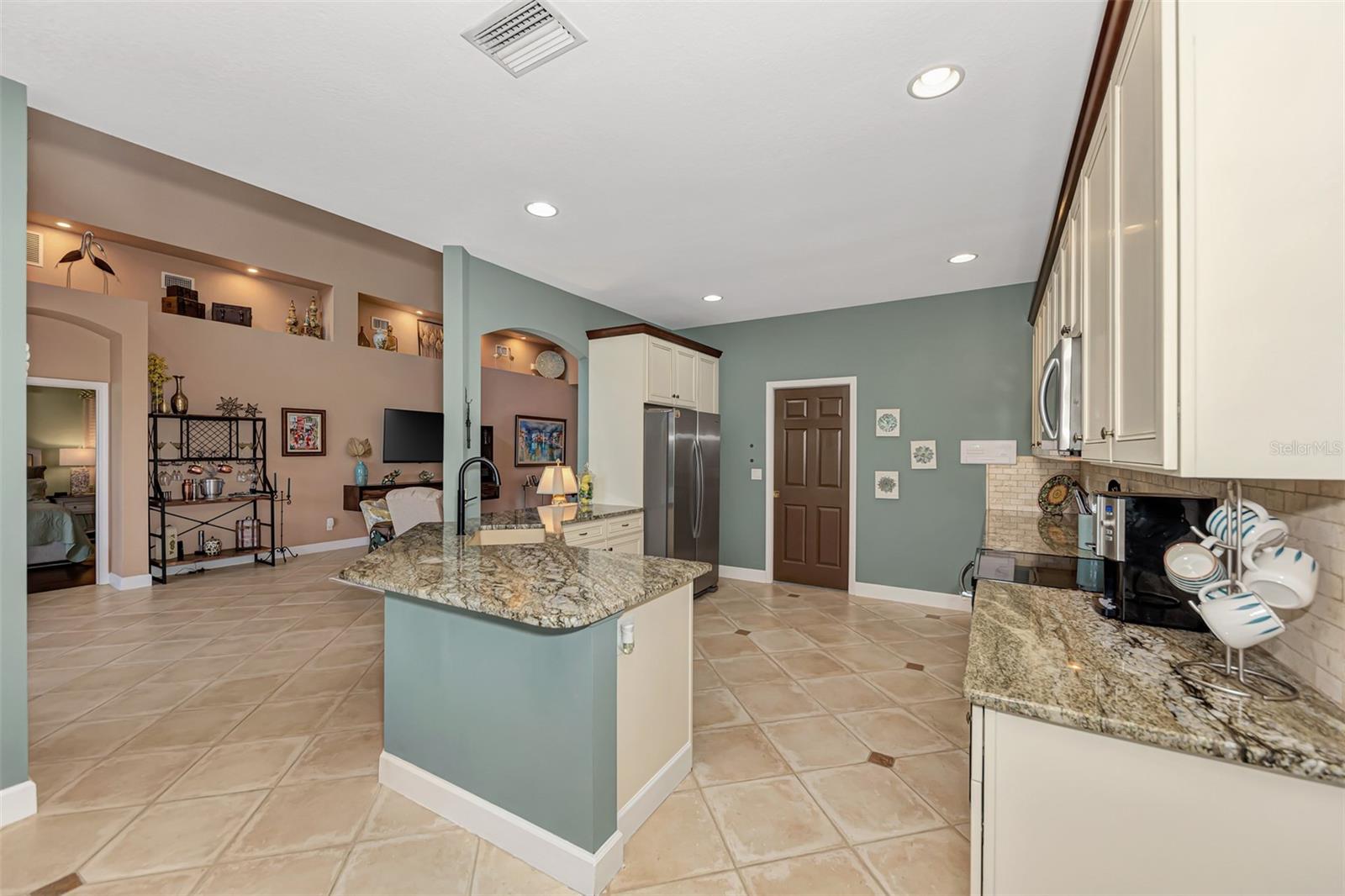 13392 Golf Pointe Drive