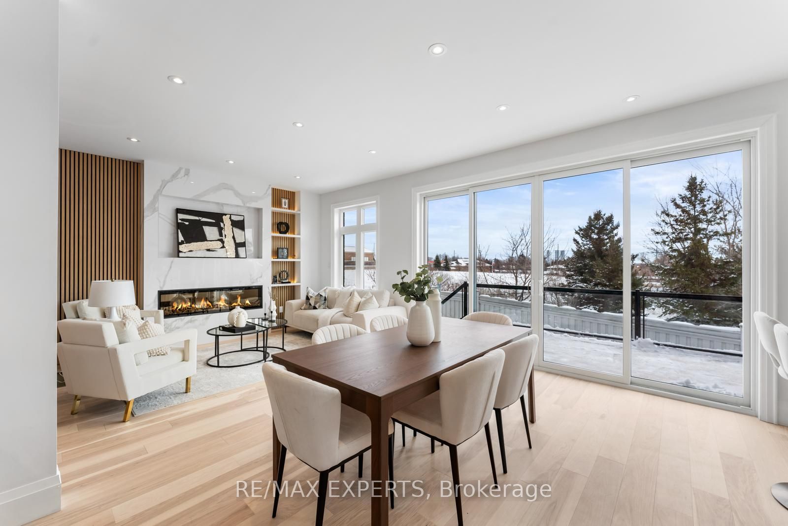 71 Hawkview Blvd