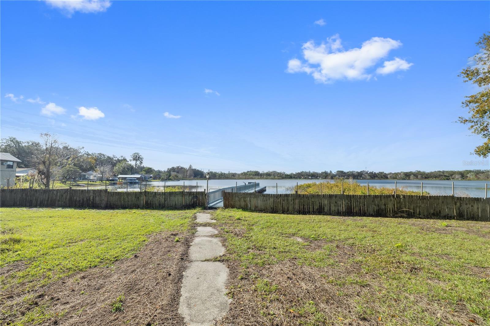 405 Chastain Road