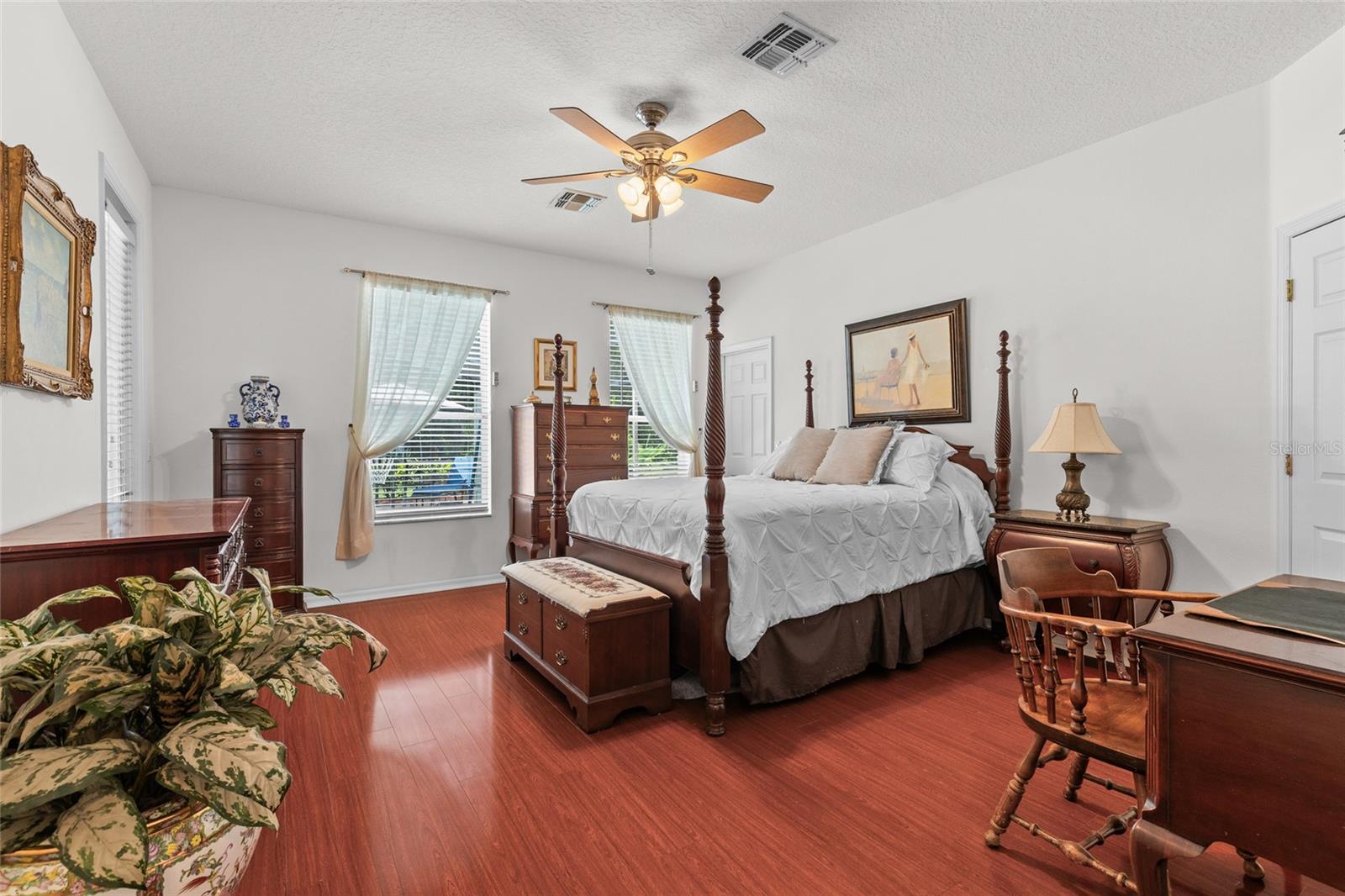 2190 Laurel Blossom Circle