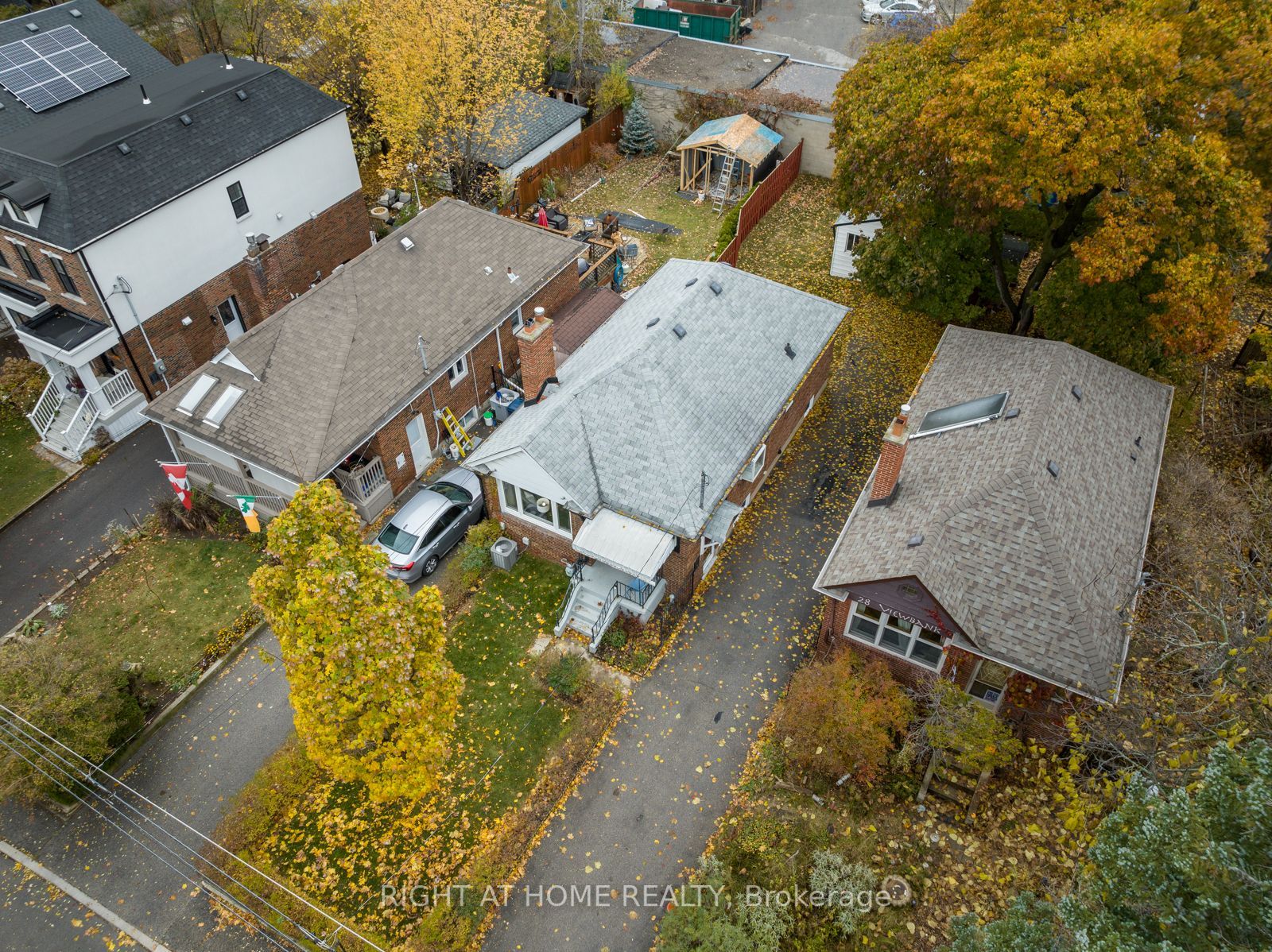 26 E Viewbank Rd