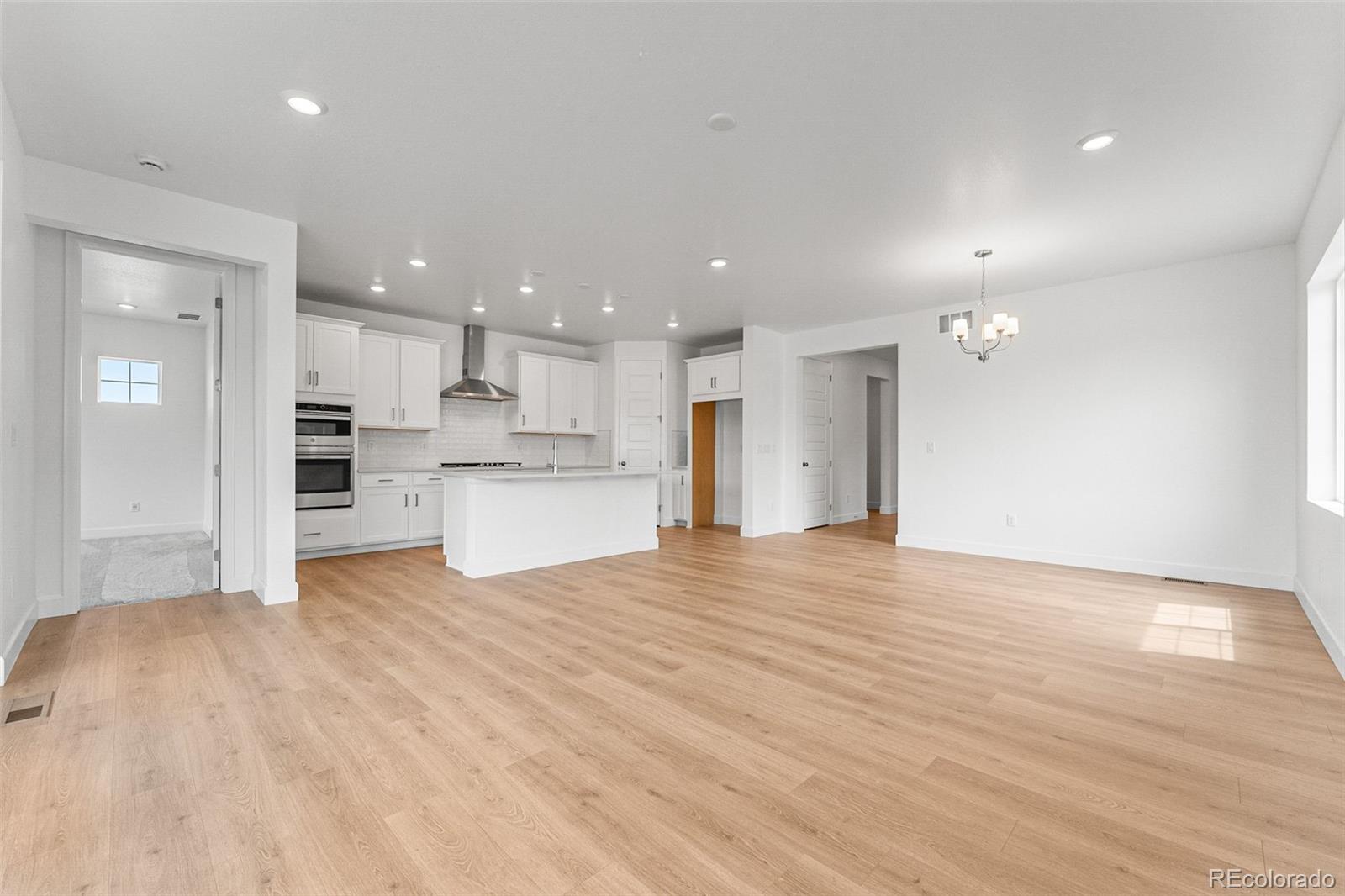 16517 W 92nd Place