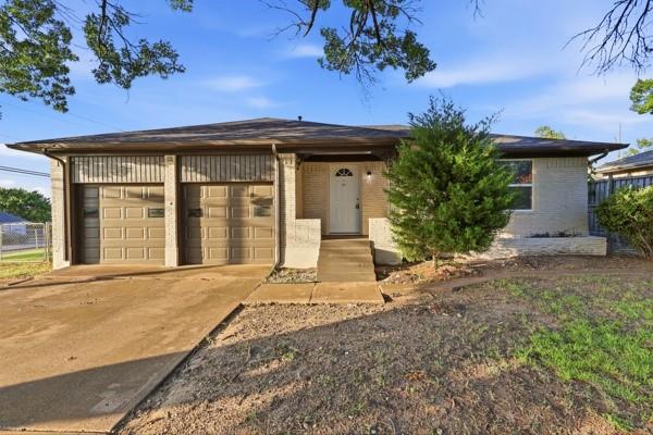2306 Greenland Drive, Dallas, TX image