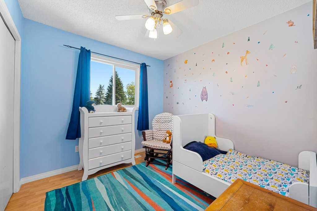 3 Falsby Place NE