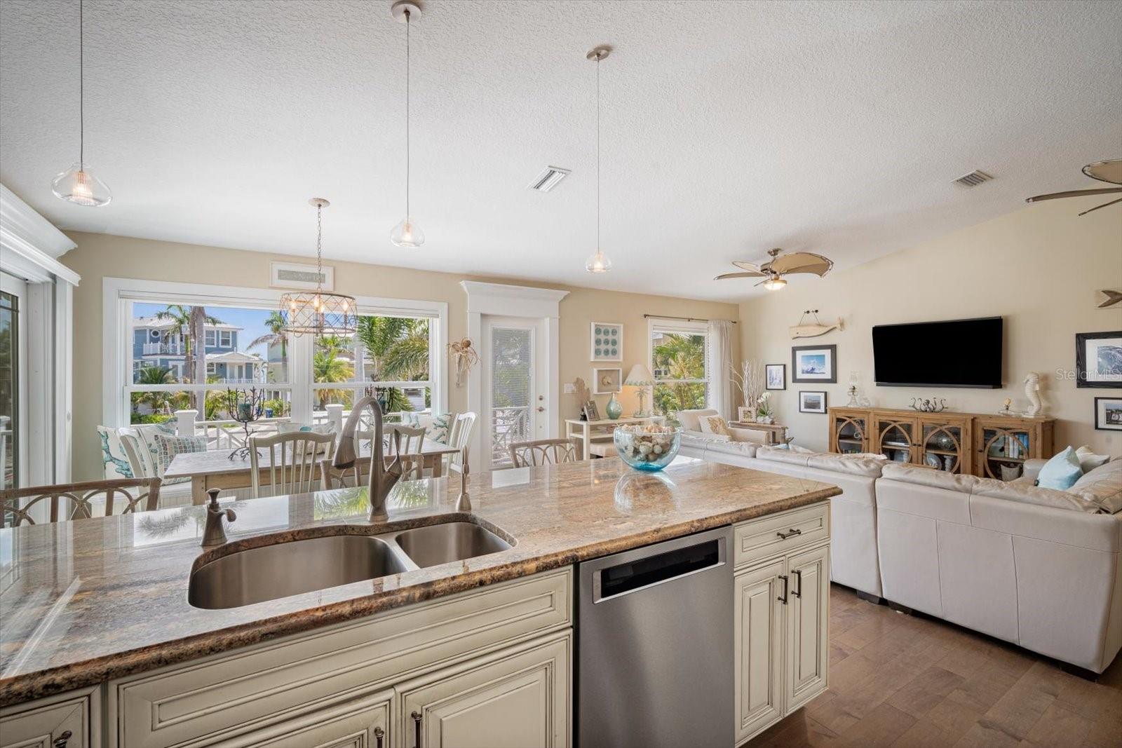 229 S Harbor Drive