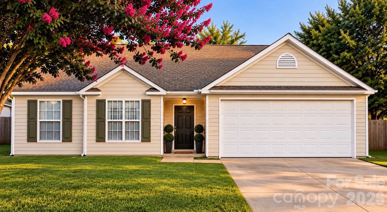 Coming soon! Beautifully remodeled 3 bedroom 2 bath house with a fenced in yard. Quiet neighborhood in a convenient location close to everything.