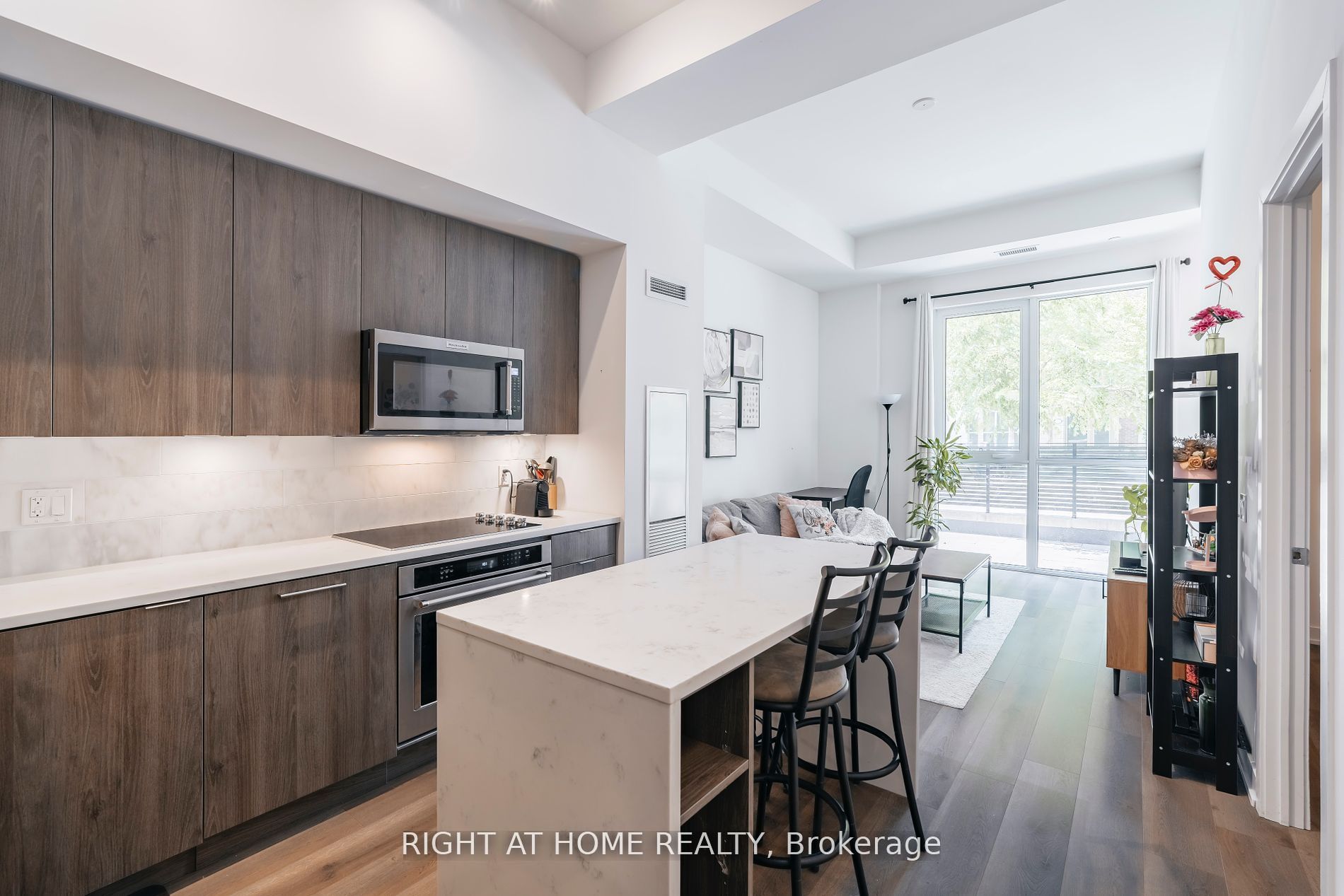 38 Iannuzzi St 111