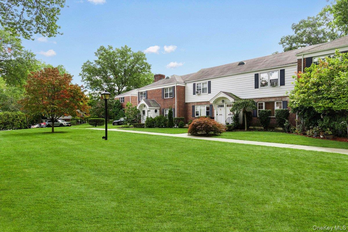 2 Peck Avenue 22B
