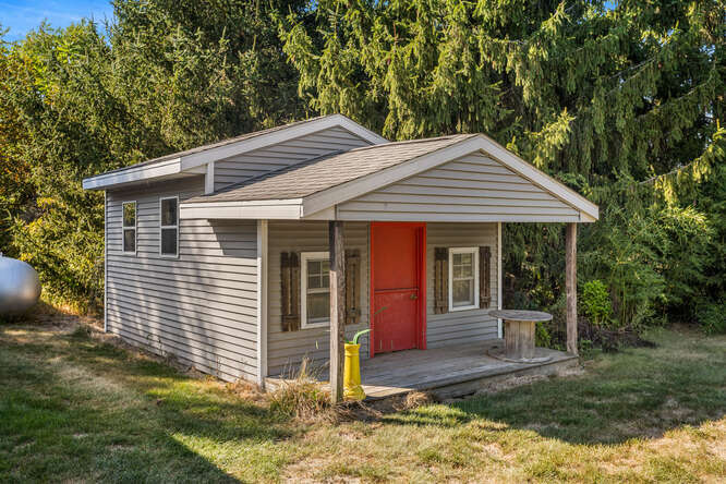 1174 County Road 2500