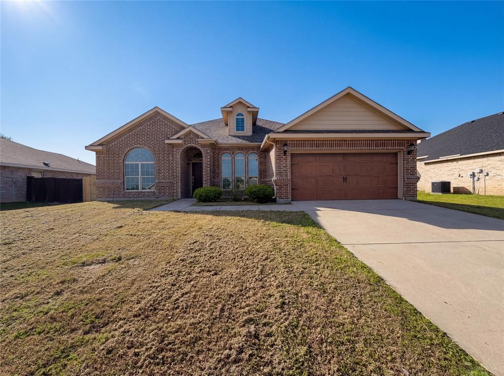 3717 Dutch Iris Lane