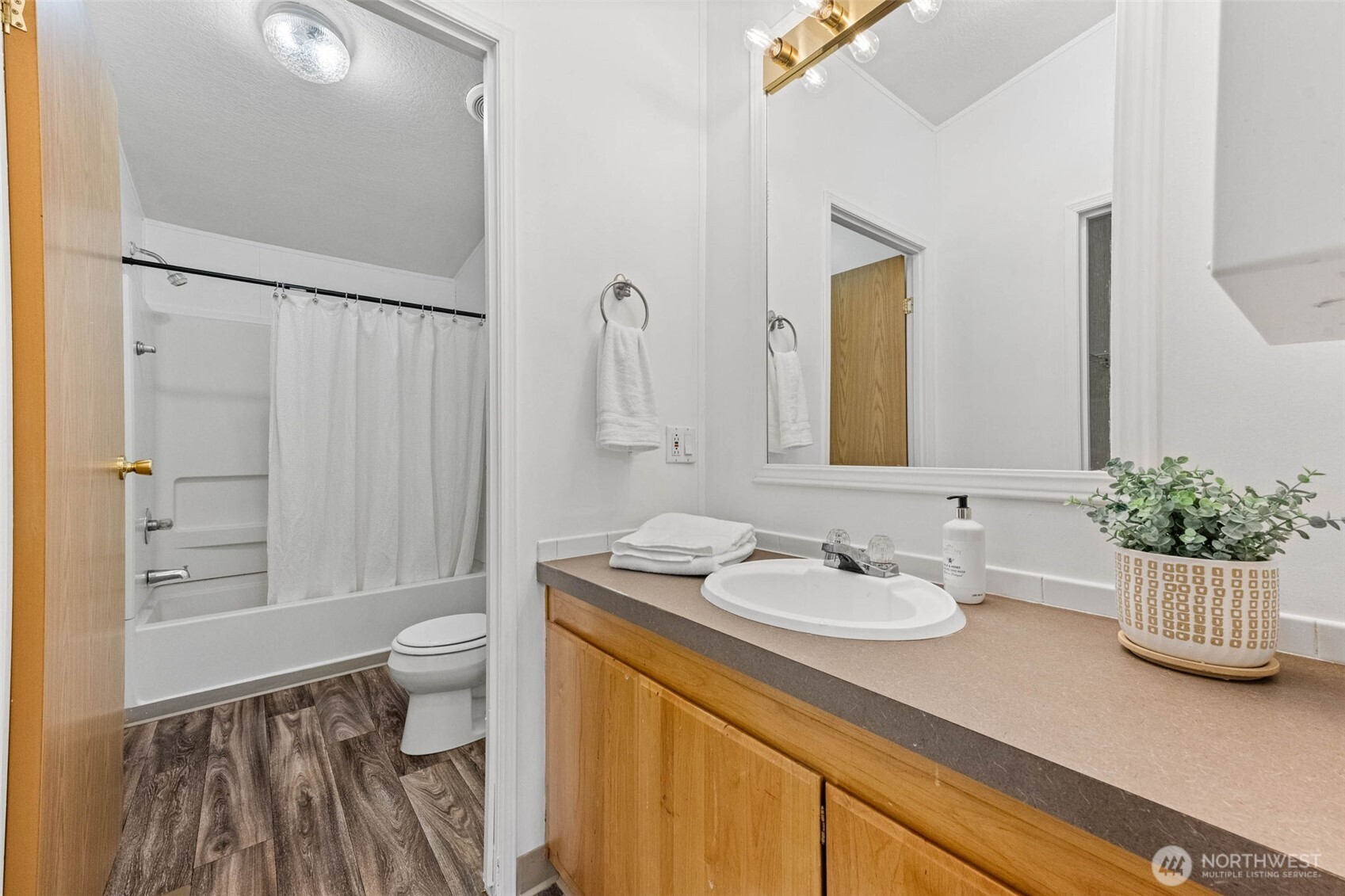 9111 66th Avenue NW 142