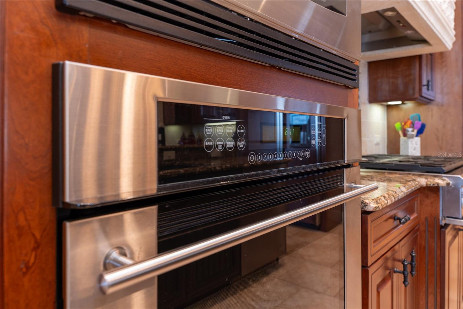 14616 Avenue Of The Rushes