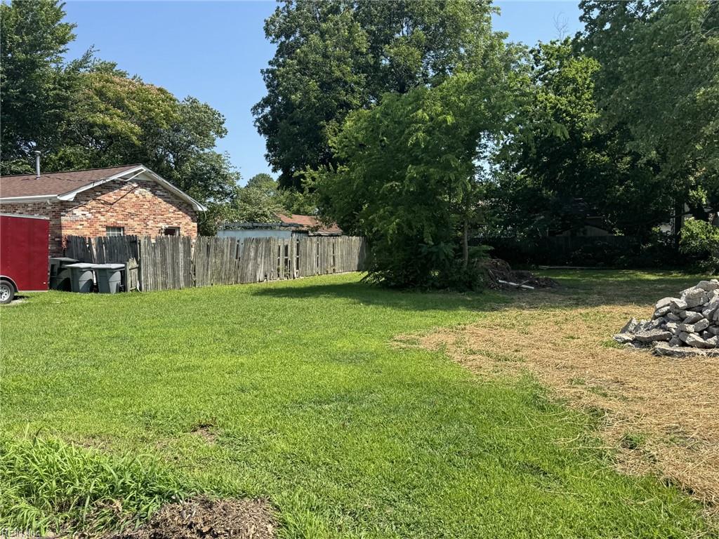 -1/4AC Rowe Street