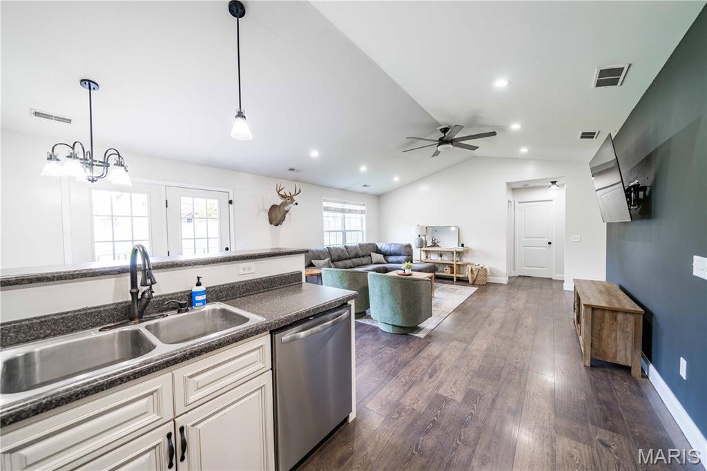 1241 County Road 325