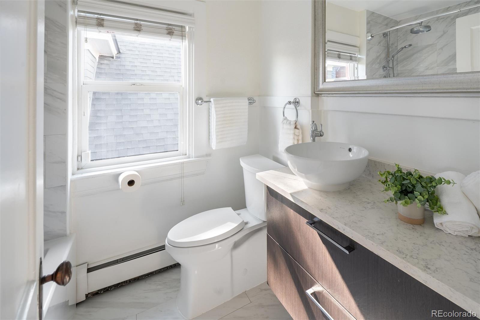 2078 S Pennsylvania Street