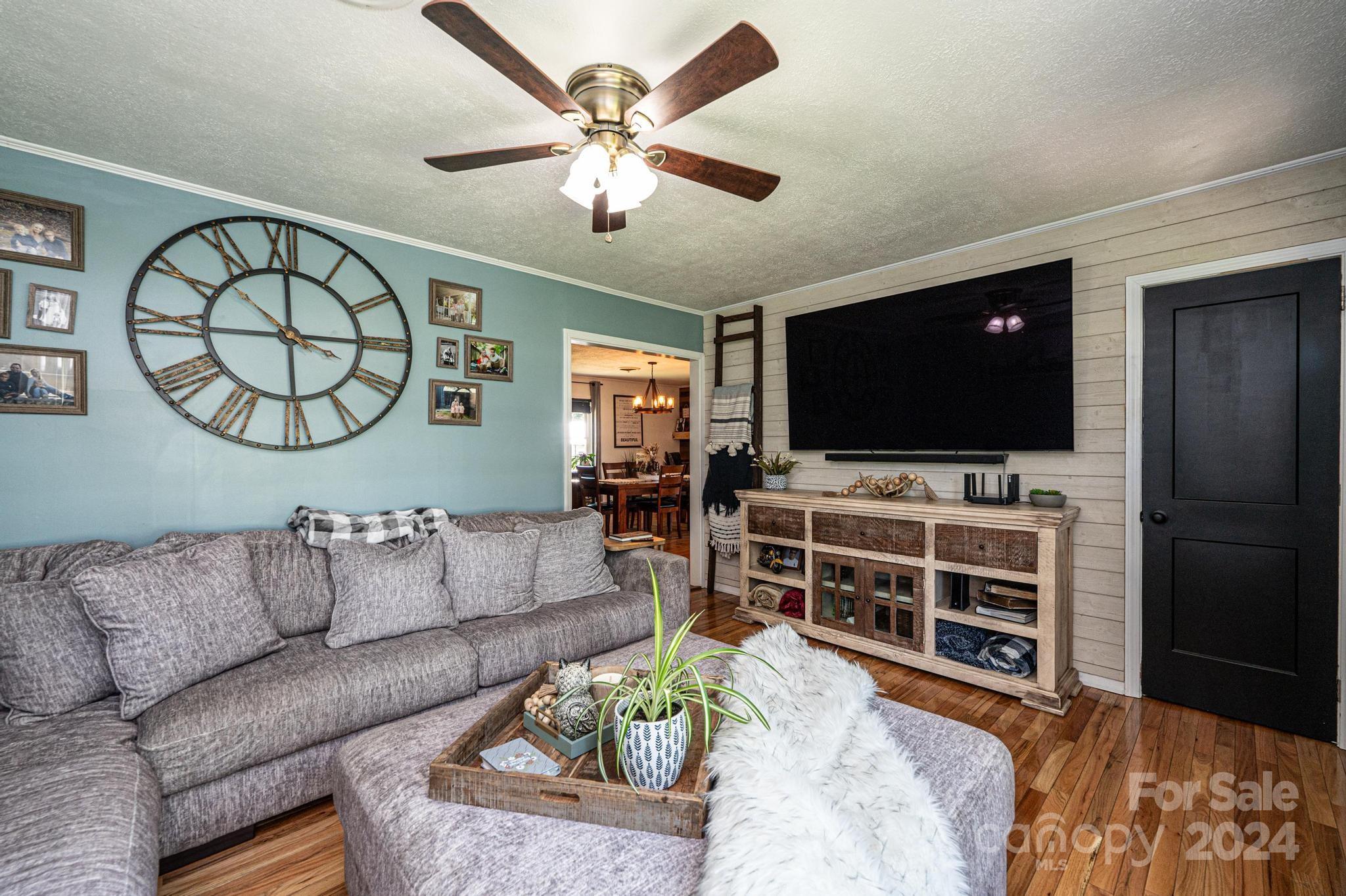 4706 Sawmills School Road