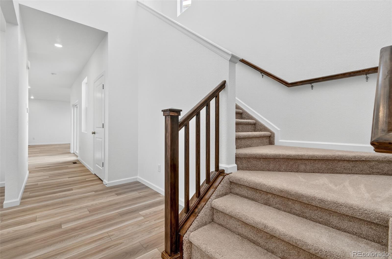 2110 Wagon Wheel Aly