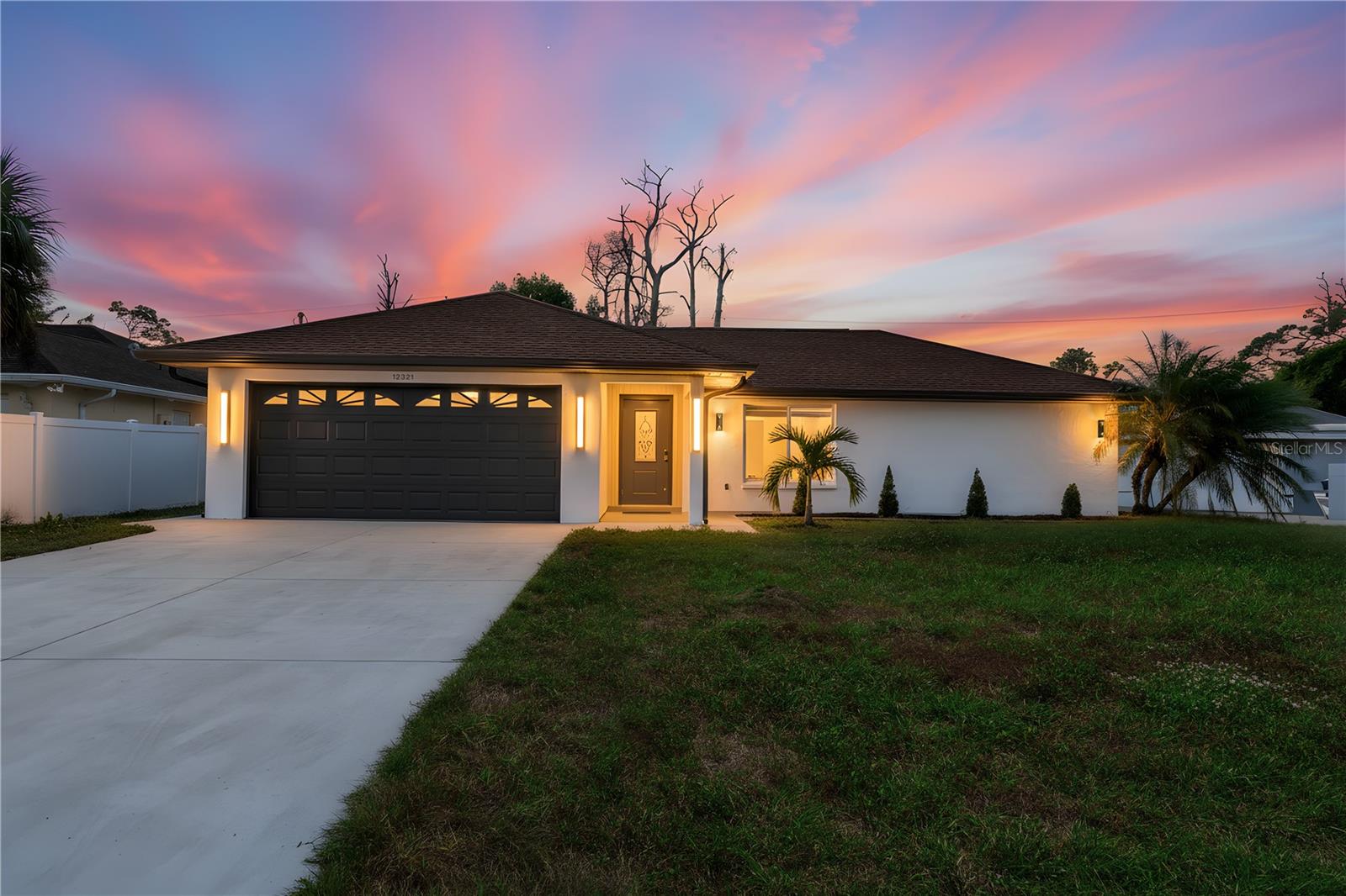 12321 Alta Mira Street