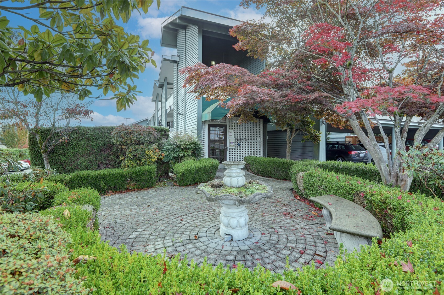 Owner/investor opportunity in the heart of Edmonds. Spacious north/south top floor unit faces back greenbelt. Large covered deck. Upgrades include new oven/range, dishwasher, water heater, carpeting & dbl. pane windows facing street. Large double closets throughout, w/ addtl. exterior storage. Stacked washer/dryer in unit. Convenient to all retail amenities incldg. Costco, Ranch 99 & Alderwood Mall. Adjacent to Edmonds Woodway High, Swedish Hospital; close to yr. round Yost Pool, the waterfront/beach & charming town ctr. Bus stop in front w/easy access to I-5/405 freeways & light rail. HOA replaced roof & all bldg. plumbing. Maint./repairs budgeted for 2025.See HOA docs for more details.No rental cap! Motivated Seller. Bring your offers.