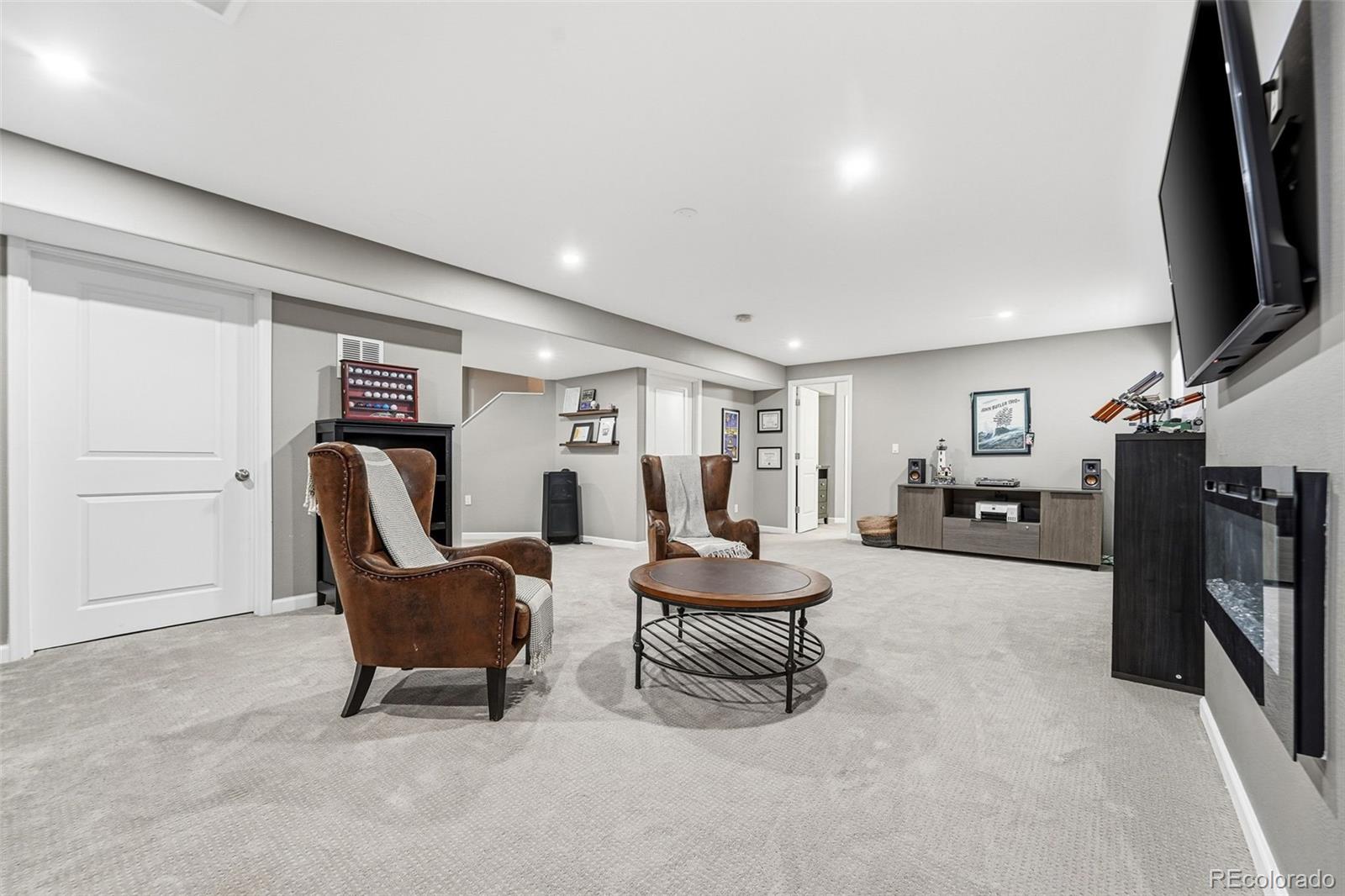 22600 E River Chase Way