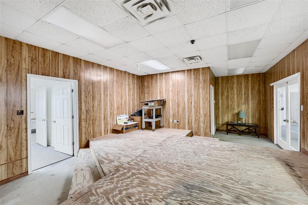 18987 W Us Highway 82