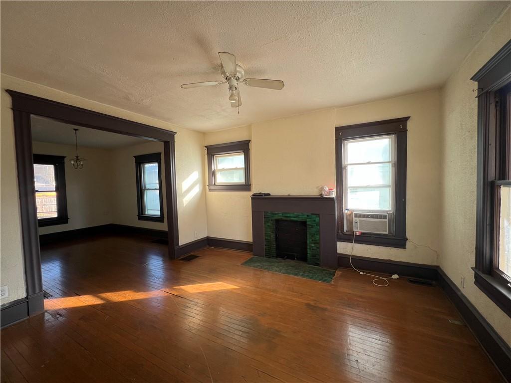 2008 E 36th Street