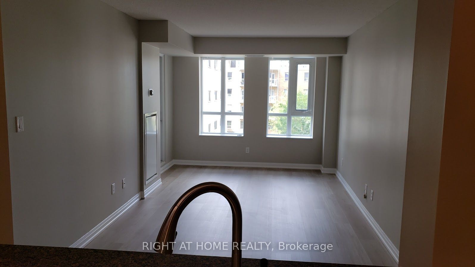 900 Mount Pleasant Rd 327