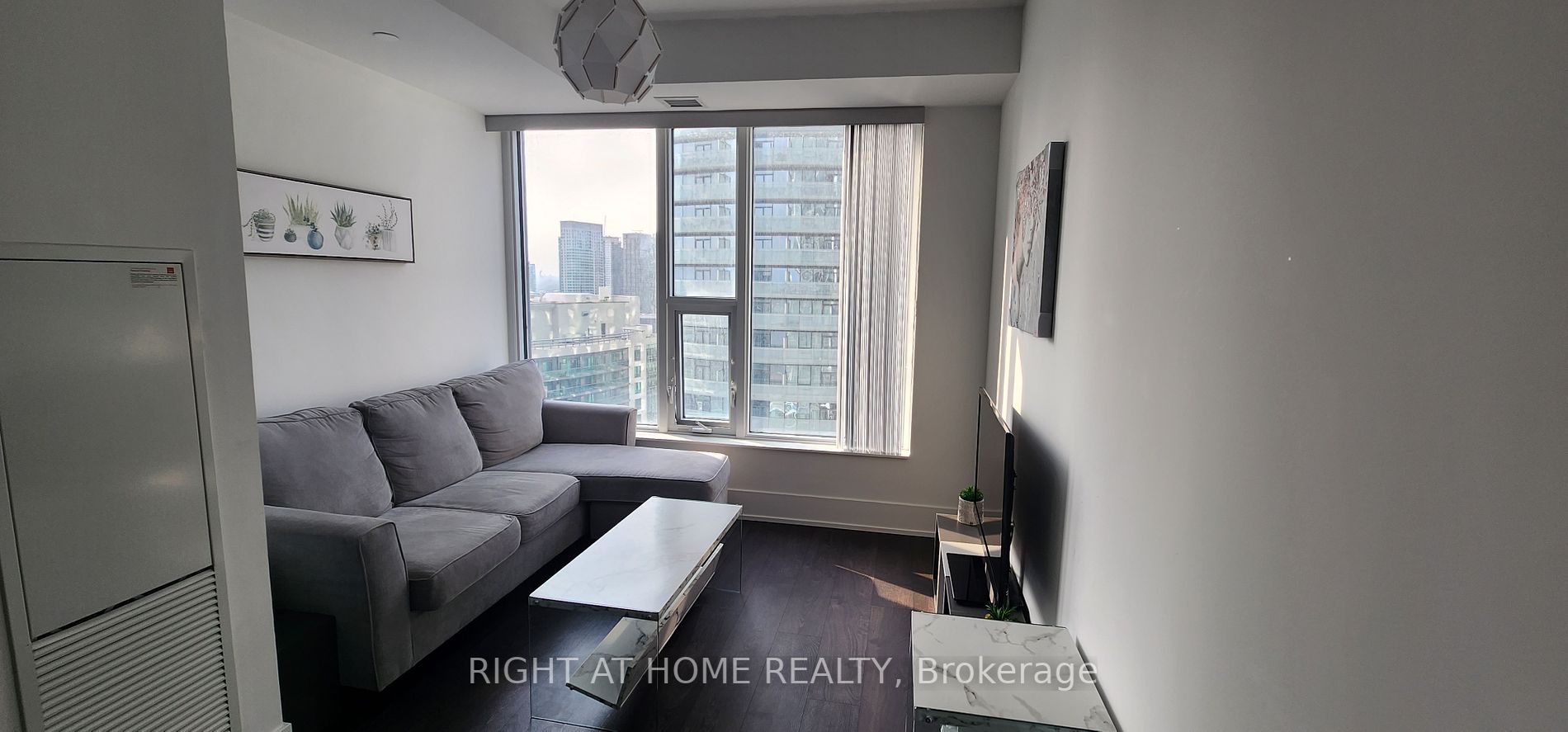 10 York St 3712