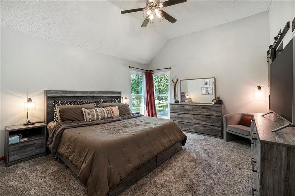 1126 E Yesteryear Drive