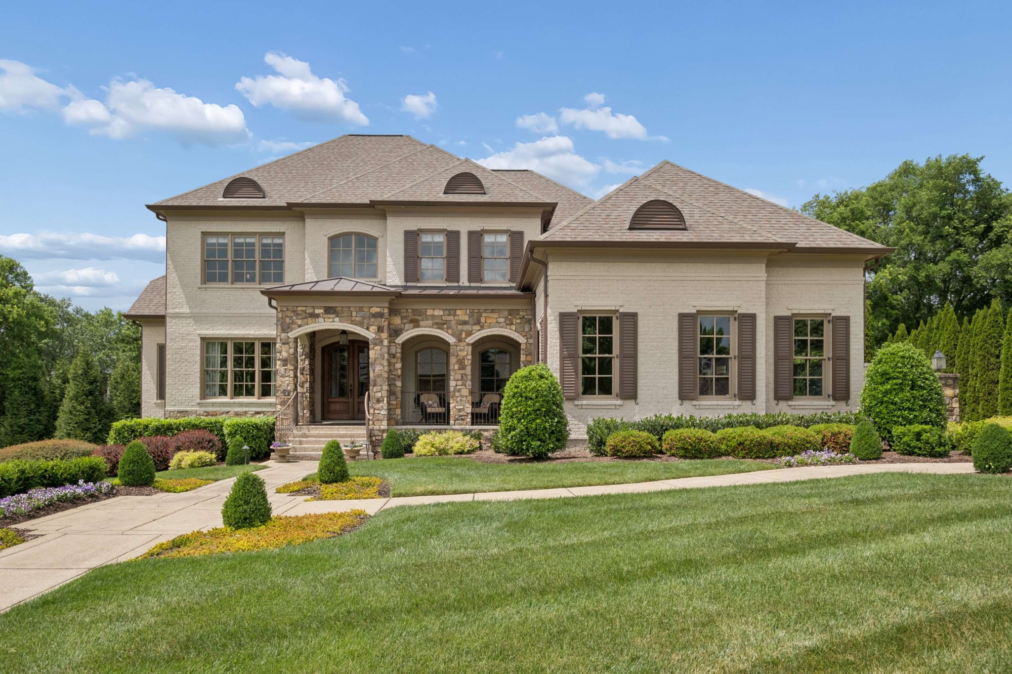 988 Still Forest Dr — sold
