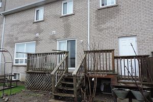 1345 Altona Rd 19