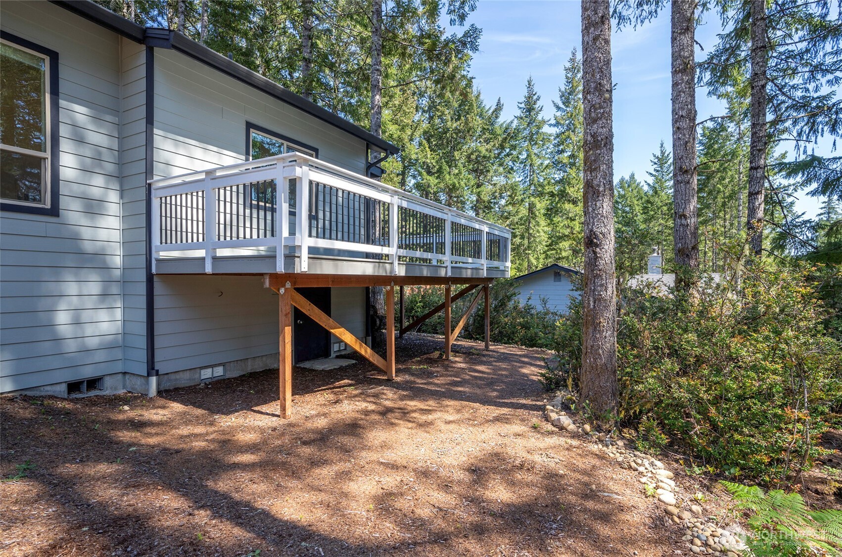 240 E Susan Lane