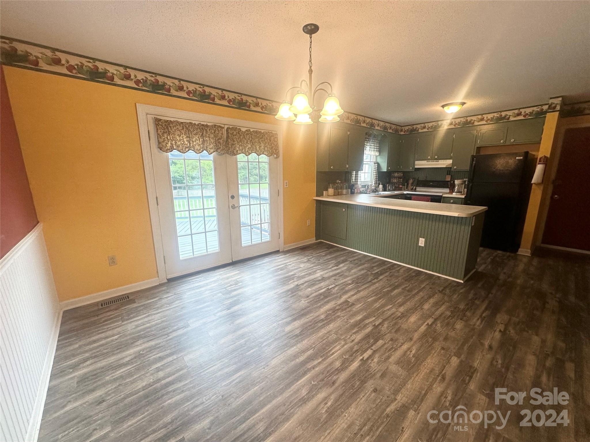 4050 Quarry Estates Road