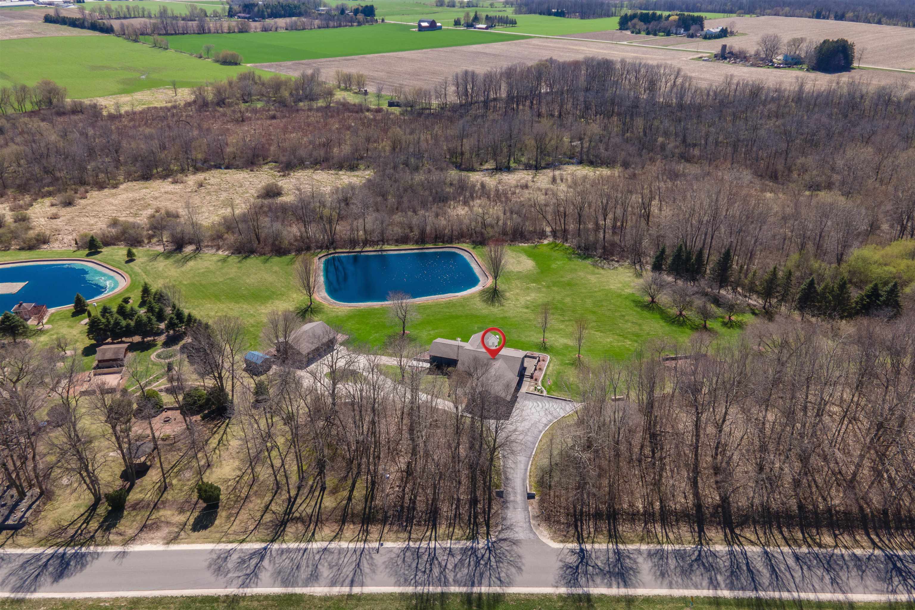 W3967 Shady Lane