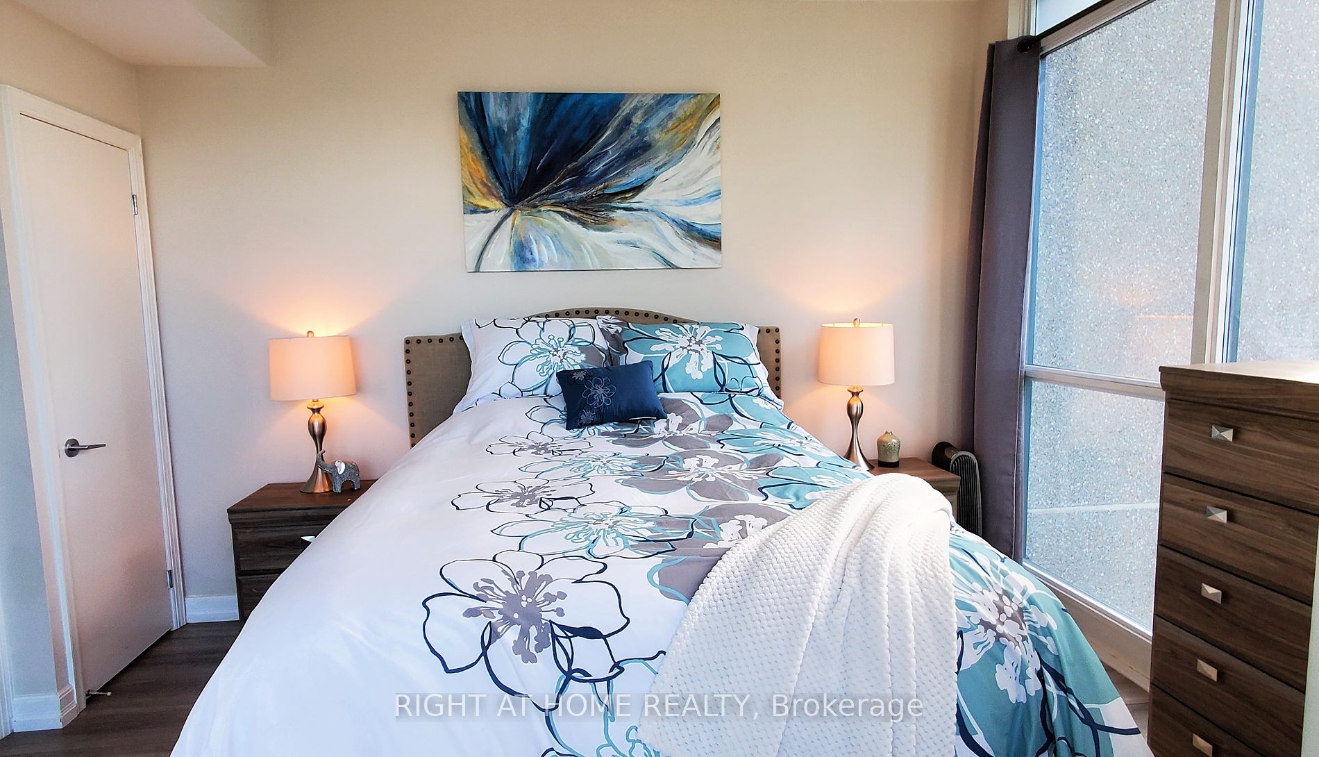219 Fort York Blvd 2502