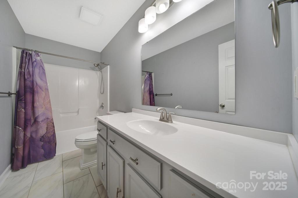 4394 Mountain Creek Road