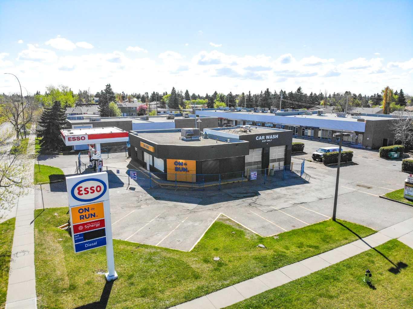 RECEIVERSHIP SALE – Land and Building Only. Unique opportunity to purchase a multi-service gas station facility including four pump gas bar, convenience store, and two bay car wash. 2,638 sq. ft.± total building area on a 15,285 sq. ft.± rectangular corner lot. The convenience store offers strong turnkey potential, with select existing operational fixtures and equipment anticipated to form part of the sale. Two bay car wash creates potential for an additional income stream. Exceptional location in the city of Calgary within the heart of the Dover Glen neighborhood, on the Southeast corner of the 34 Avenue SE and 28 Street SE intersection. Nestled within a mature residential neighborhood and within steps of St. Damien Elementary School. Direct exposure to both directions of traffic along 34 Ave SE and 28 Street SE, with multidirectional access. Ideal for both investors or owner/users seeking to establish their own operation. Interested parties are required to execute both an NDA and a Disclosure Letter in order to gain access to the data room and partake in the sales process. Note: The information herein is not warranted by the Lender/Receiver nor should any Purchaser rely solely on this information. Instead, each Purchaser is responsible to conduct its own prudent due diligence as this Court Ordered Sale is offered on an “As Is and Where Is” basis. Co-listed with NAI Commercial Real Estate Inc.