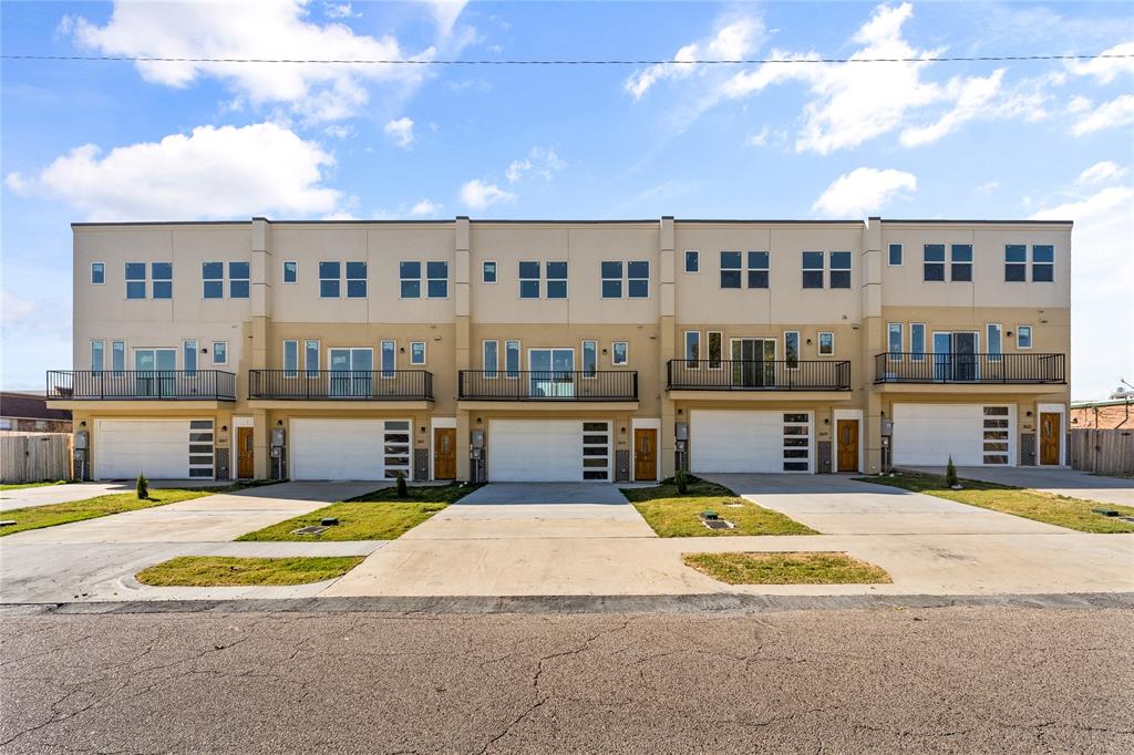 Beautiful brand new, NO HOA community featuring five townhomes for sale together. Each 3-story townhome offers 4 bedrooms and 3.5 bathrooms. The main level includes a private bedroom with a full bath and access to the spacious 2-car garage. The second floor features a bright, open-concept layout with a large living room, dining area, breakfast nook, and a modern kitchen with an island and pantry, along with a convenient half bath. The third floor includes the primary suite with a walk-in closet and full bath, plus two additional bedrooms and another full bathroom.Located near the highway and just minutes from Downtown Dallas, these townhomes offer excellent accessibility and convenience. With no HOA, this property is ideal for short-term or long-term rentals, making it a great investment opportunity. Generous room sizes, functional layouts, and abundant natural light provide exceptional comfort and modern living.