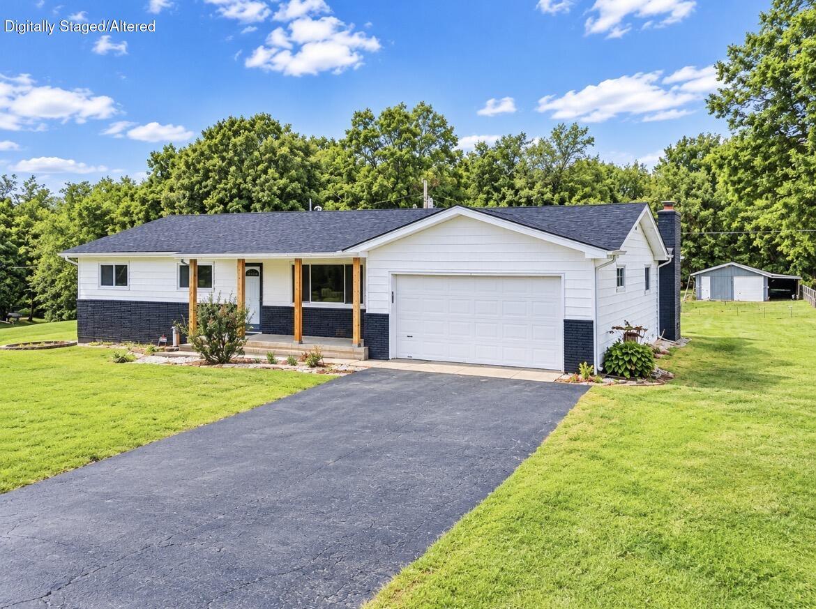 3859 S Farm Road 205