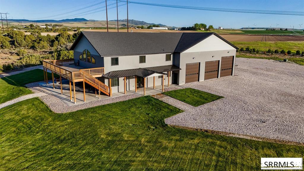 305 Snake River Drive
