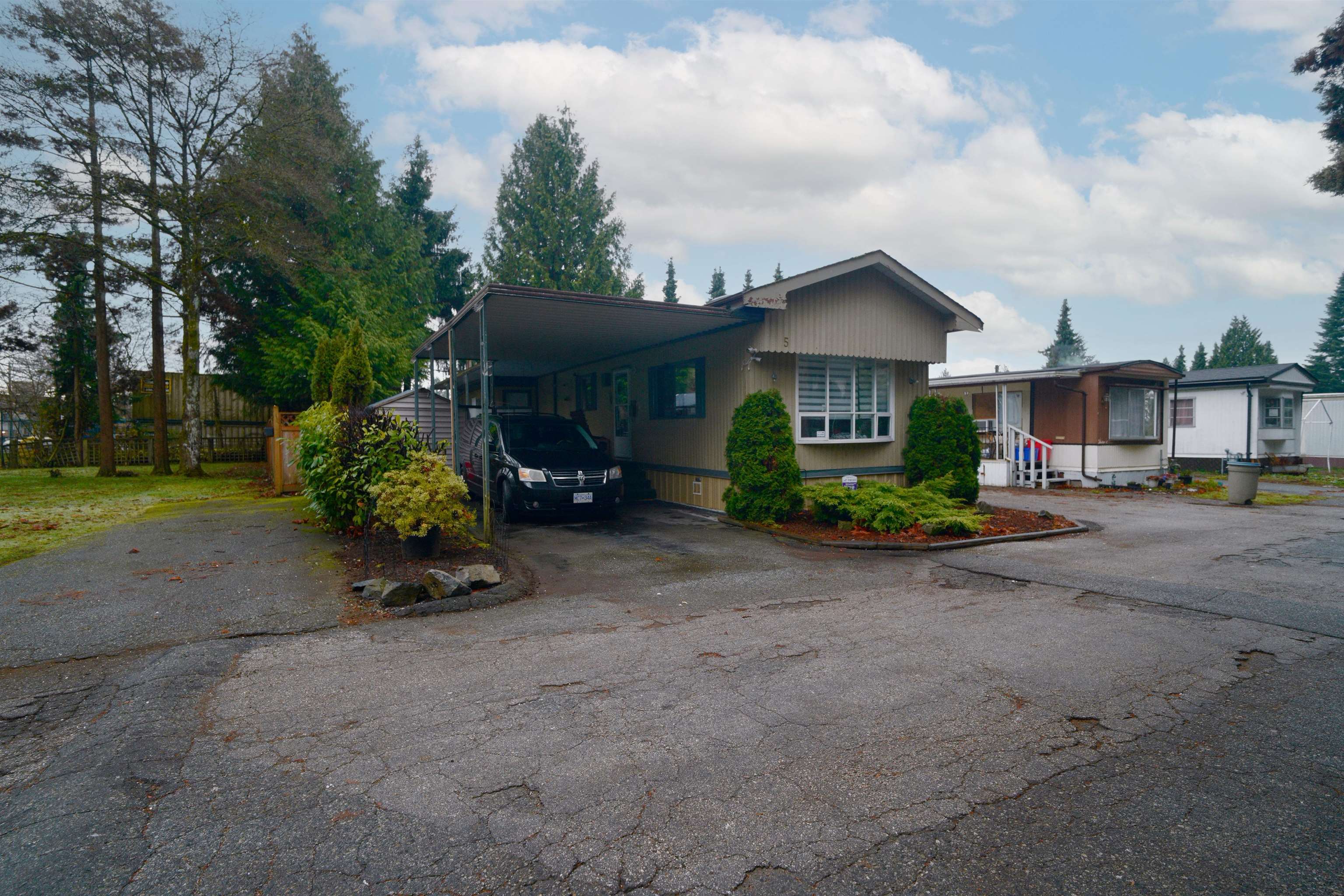 21163 Lougheed Highway 5