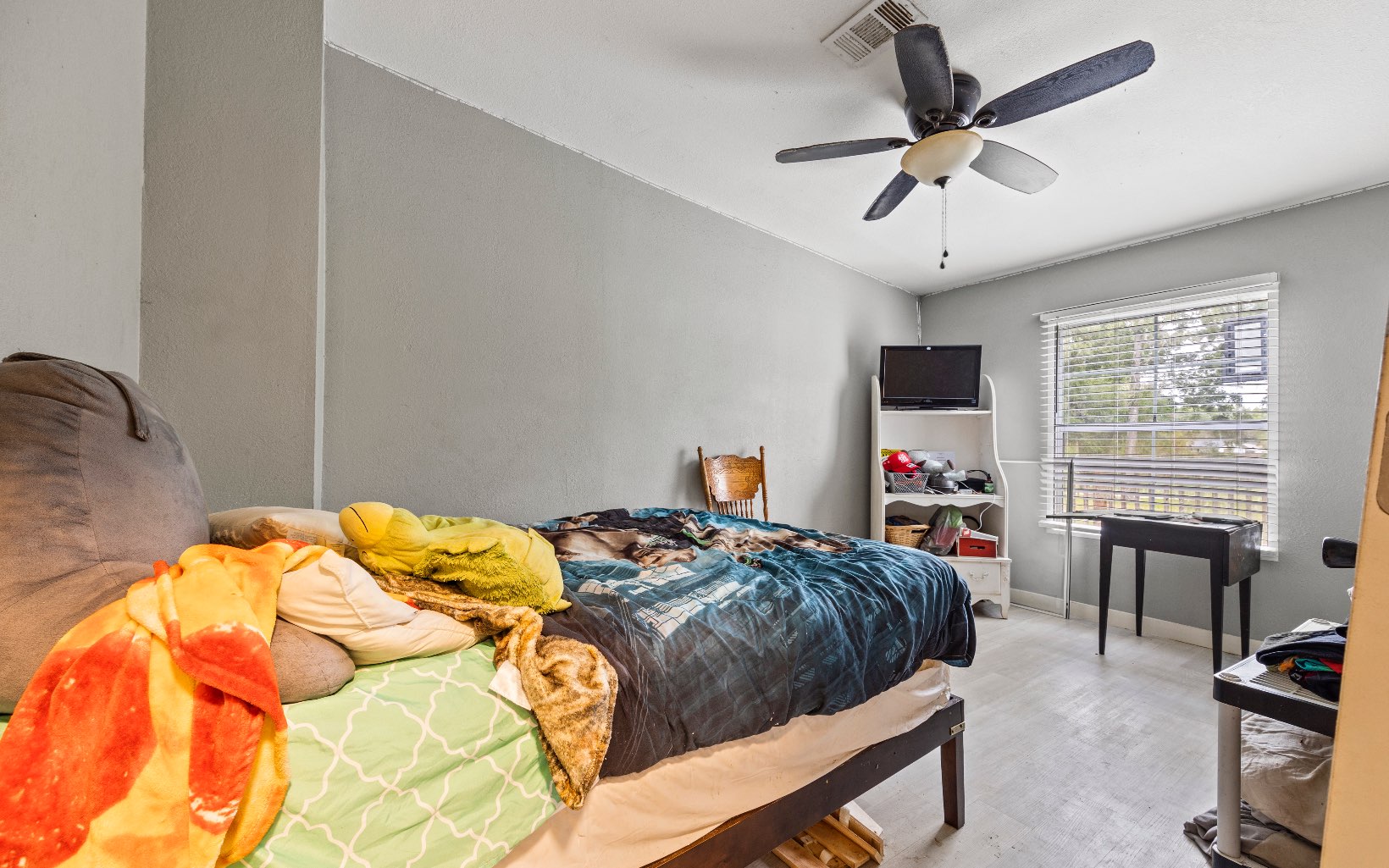 605 NE Governor Ave.