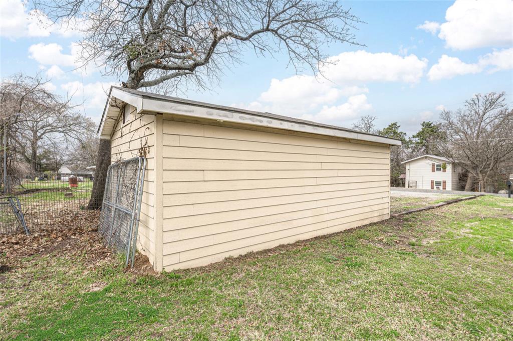 25 Erin Drive