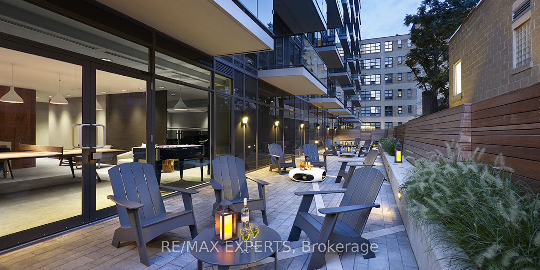 435 W Richmond St 802