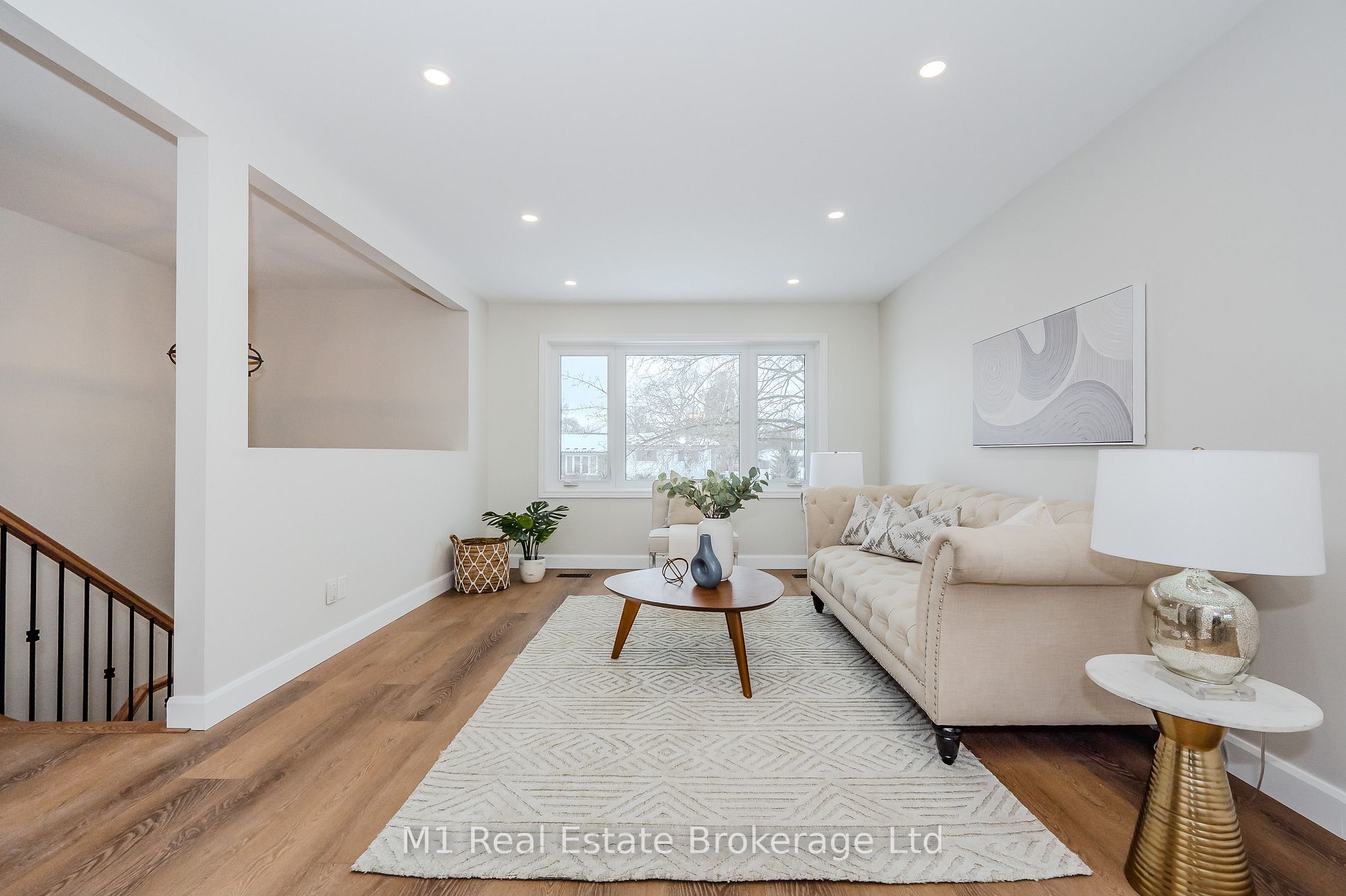 4 Longfellow Ave