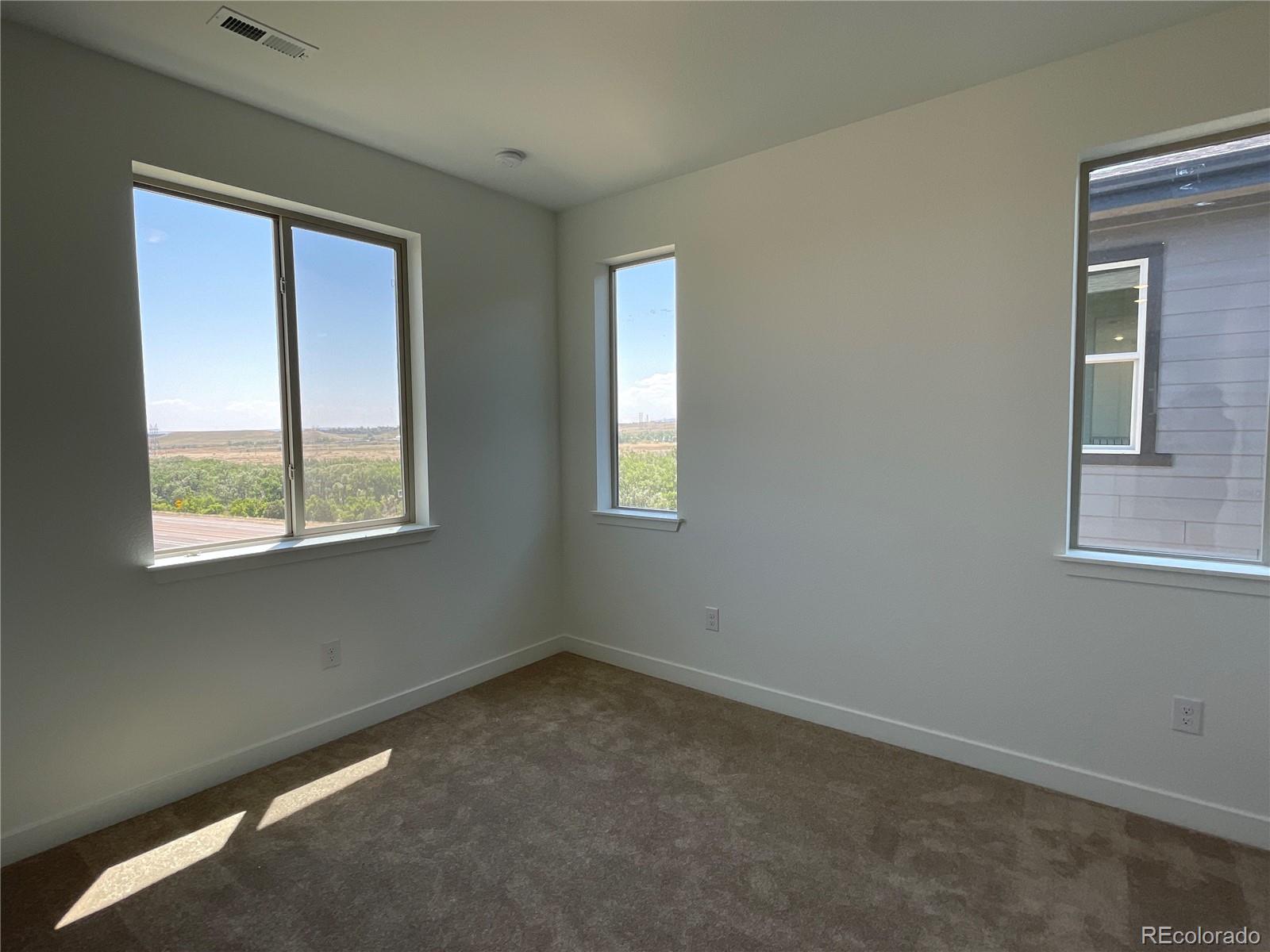 15604 W Girard Avenue