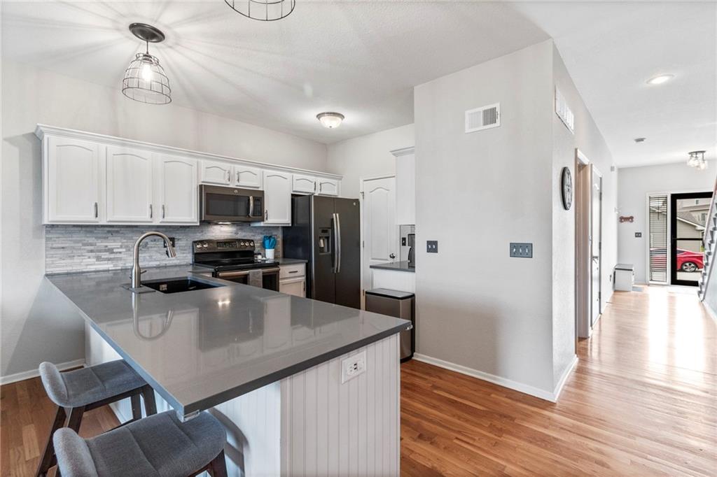 4004 NW 94th Terrace