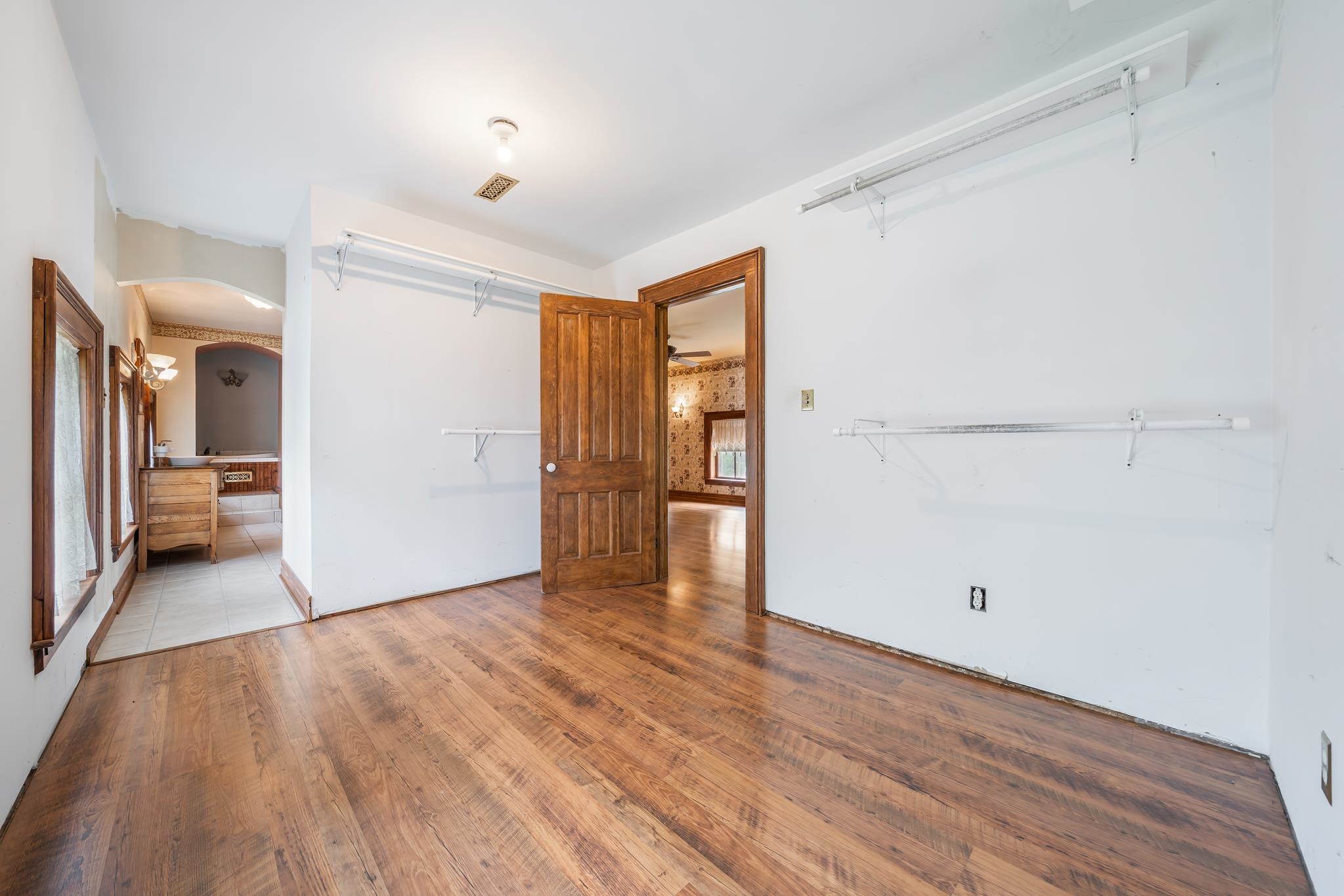 4760 State Rd 91